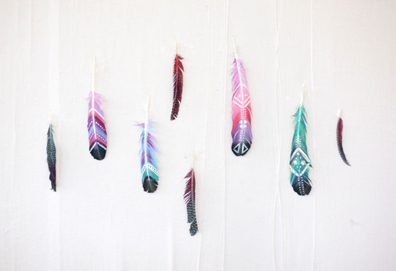 diy-painted-feathers-11