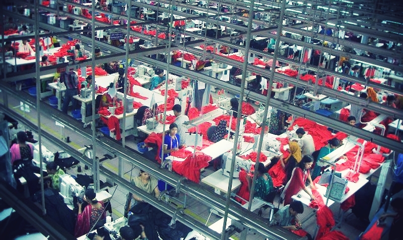 Garments_Factory_in_Bangladesh.jpg_effected-001