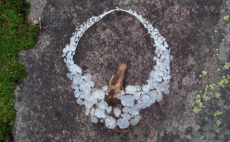 Wiebke Pandikow recycle plastic jewelry art