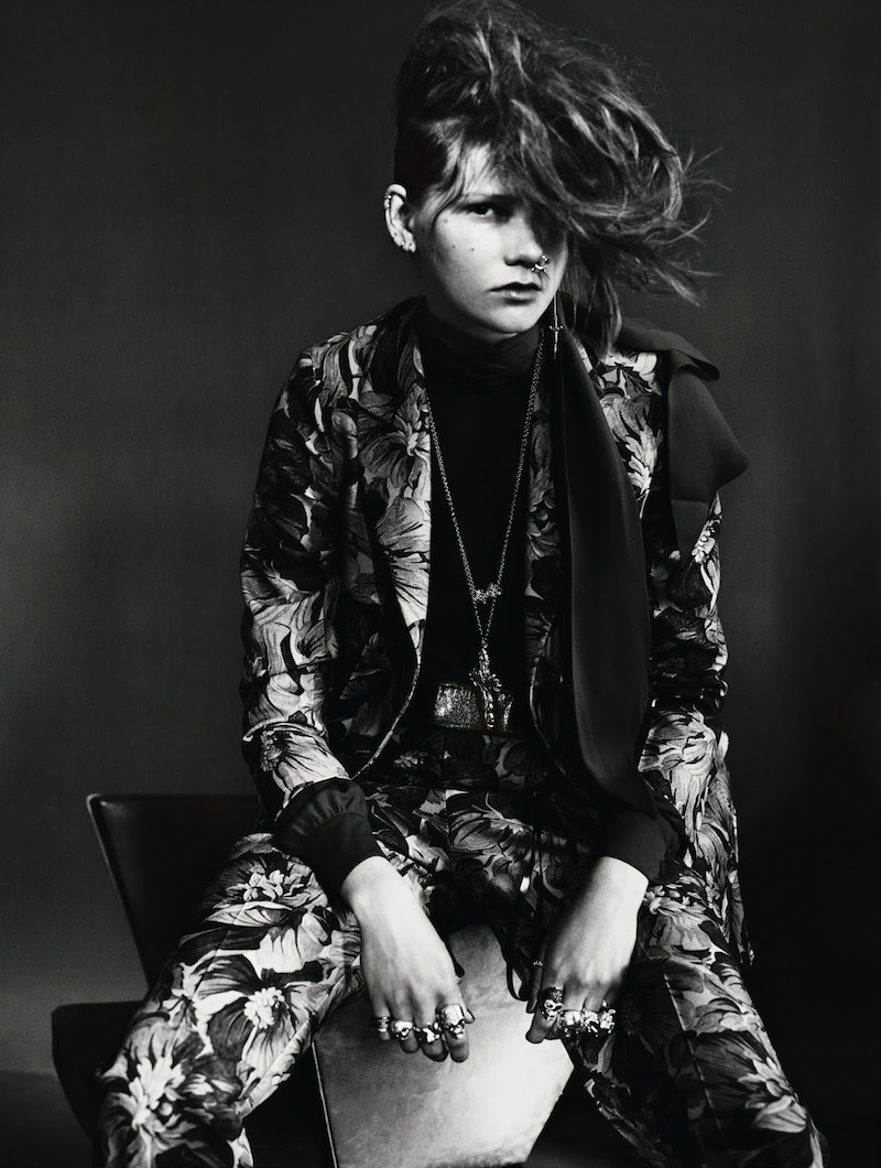 marland-backus-by-paolo-roversi-vogue-uk-september-2015-03